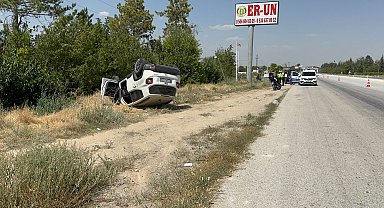 TIR'ın patlayan lastiği, kazaya neden oldu: 3'ü çocuk, 8 yaralı