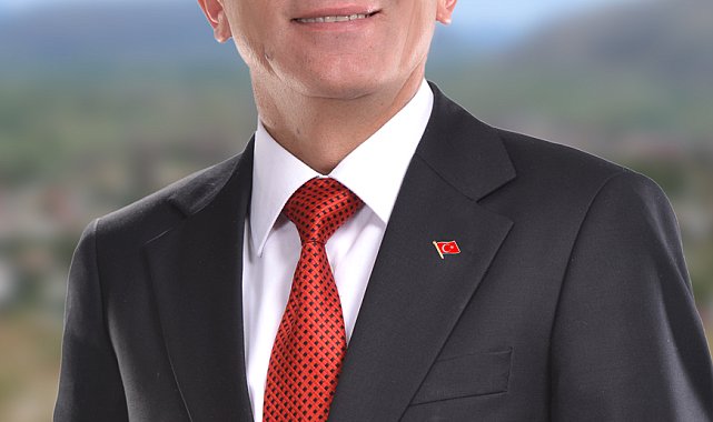 Tufanbeyli Belediye Başkanı Aktürk, kalp krizi şüphesiyle hastaneye kaldırıldı