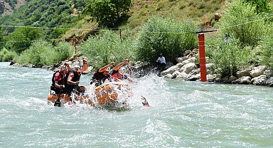 Türkiye Rafting Şampiyonası, Van'da başladı