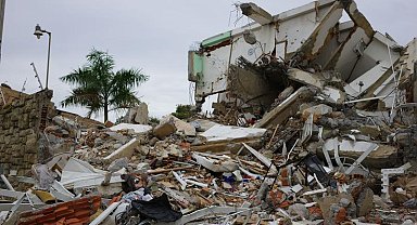 Venezuela'daki depremlerde hayatını kaybedenlerin sayısı 5 bin 346'ya yükseldi